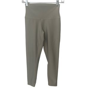 7/8 High-Waist Airlift Legging Small